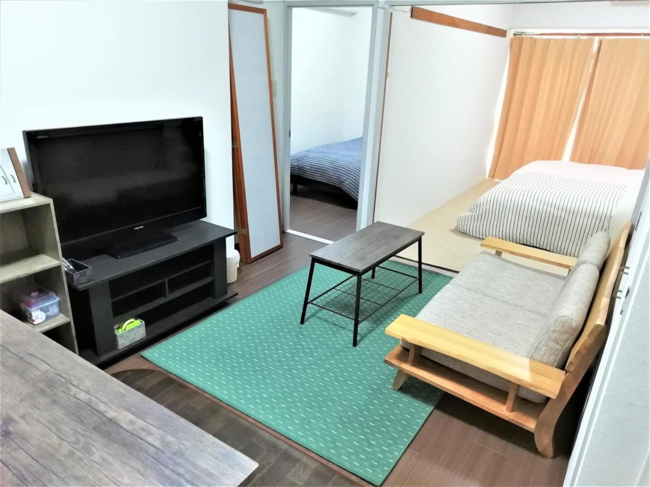 Near Tram Apartment Okayama Exterior foto